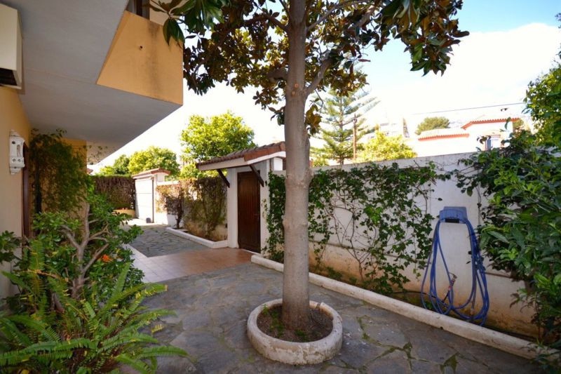  Villa for Sale in Marbella Centre   600,000 euros